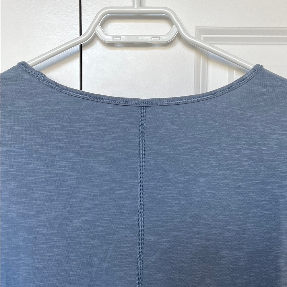 Lululemon Superb Long Sleeve Women's Top - Picture 9 of 10